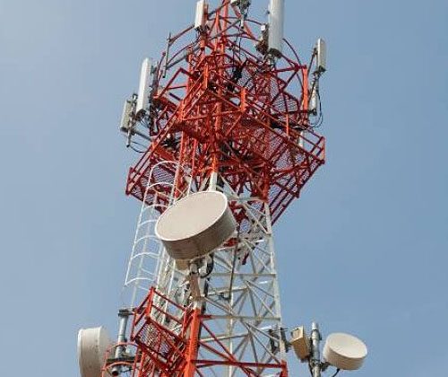 Enlaces Inalámbricos y Torres de Comunicaciones